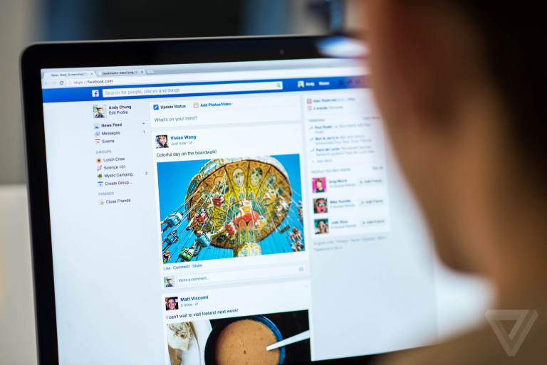 Como ganar dinero 
con facebook?