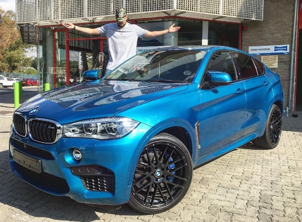 AKA BMW X6